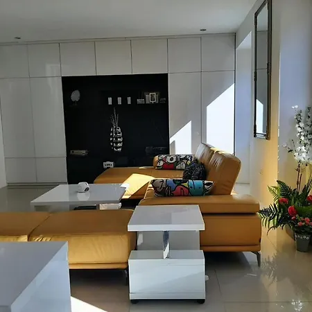 Apartment Lux Pula