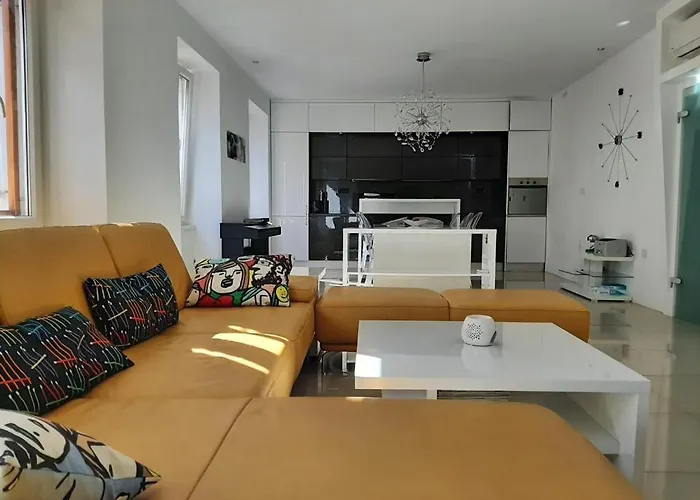 Lux Apartamento *