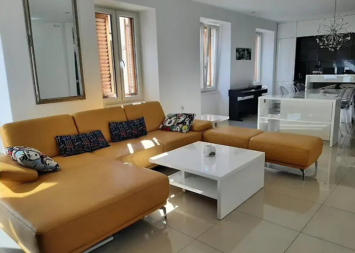 Lux Apartamento Pula